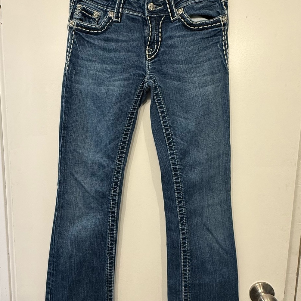 Miss Me Bootcut Jeans Size 28 Thick Stitch Embellished Pocket Medium Wash - Picture 2 of 6